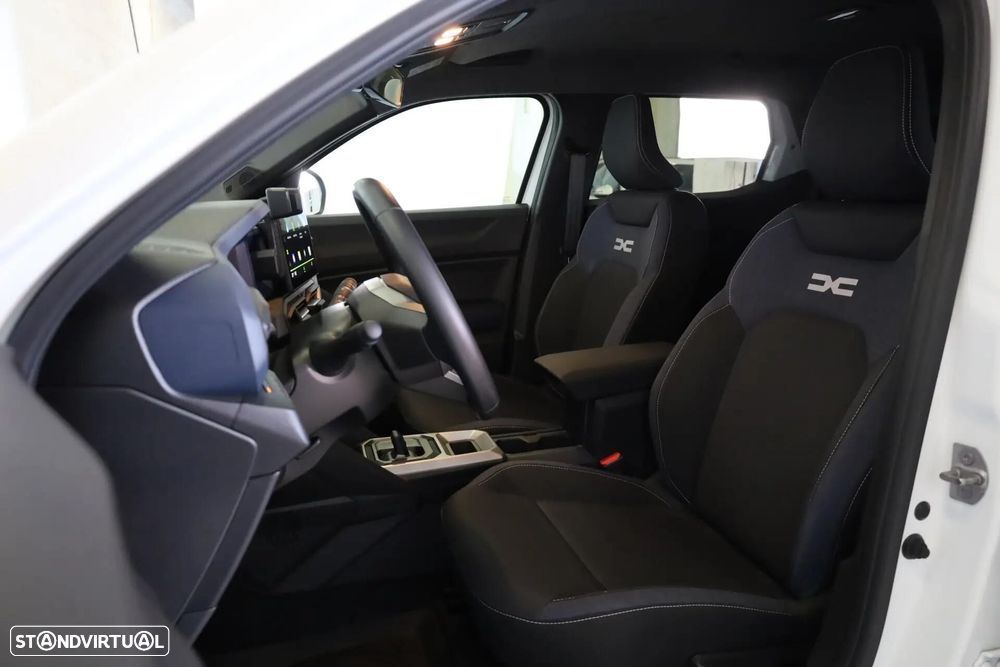 Dacia Duster 1.6 Hybrid Journey - 25