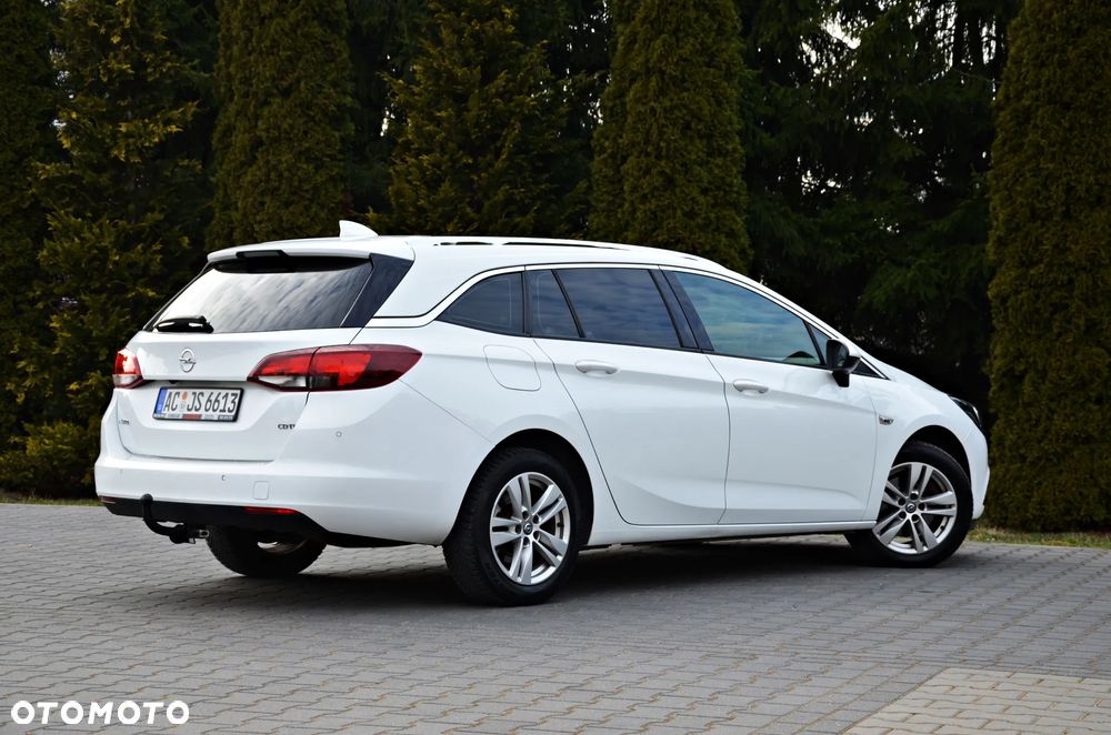 Opel Astra 1.6 D (CDTI) Automatik Dynamic - 23