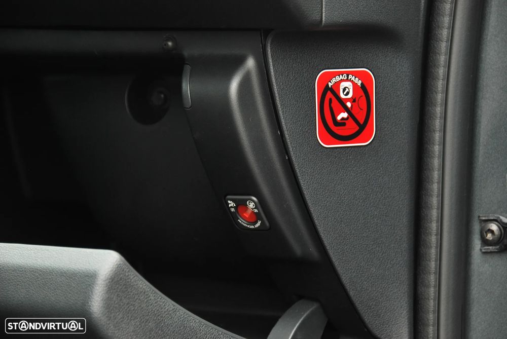 Peugeot 3008 2.0 HDi Hybrid4 - 20