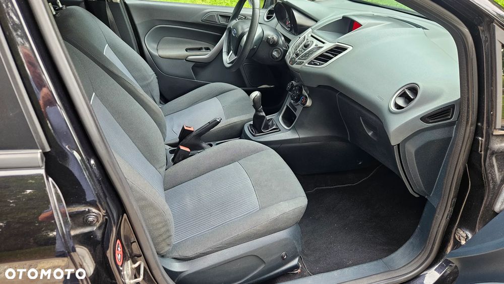Ford Fiesta 1.25 Trend EU5 - 12