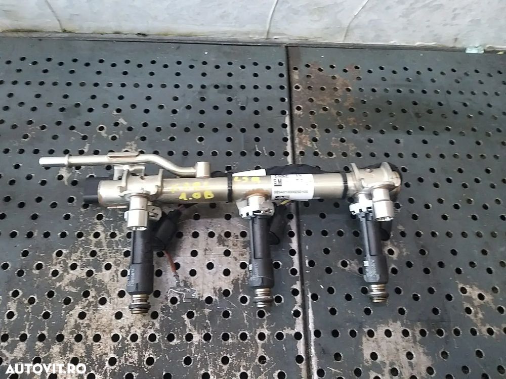 Rampa cu injectoare 1.0 b opel karl 55497546 12655674 - 1
