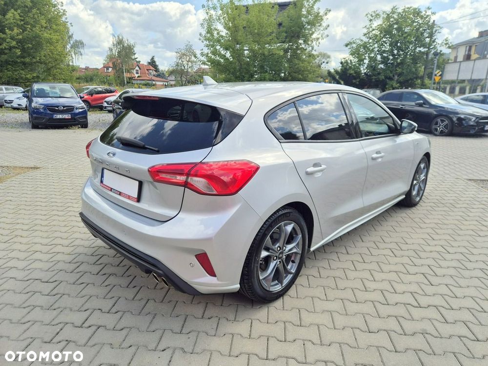Ford Focus 1.0 EcoBoost Hybrid ST-LINE - 8