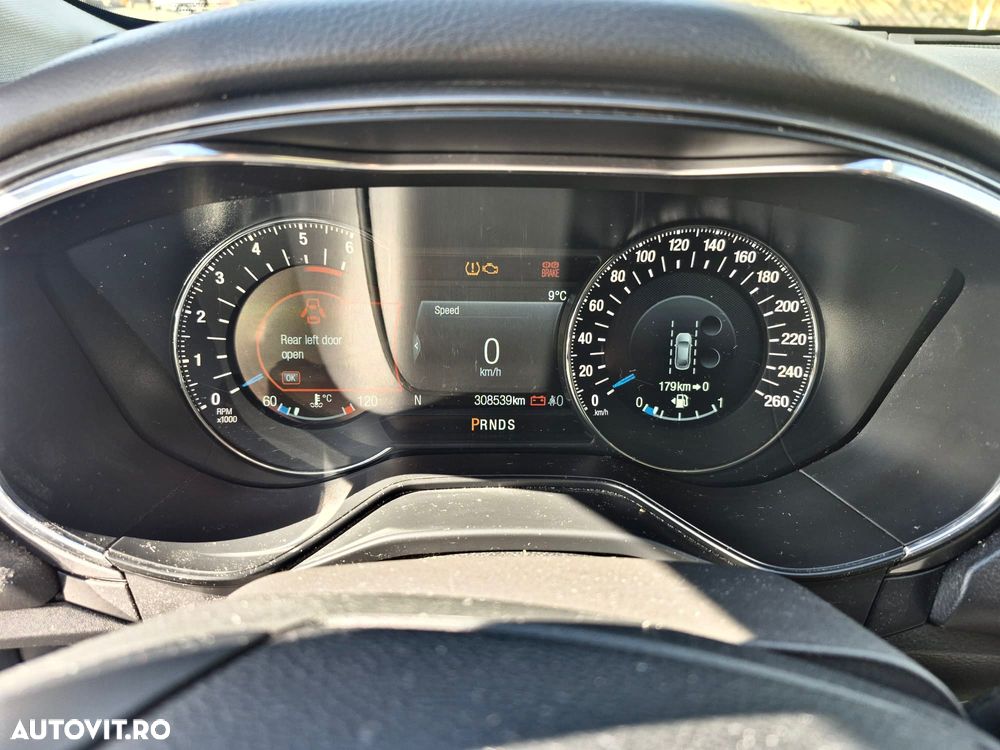 Ford Mondeo 2.0 TDCI PowerShift Titanium - 3