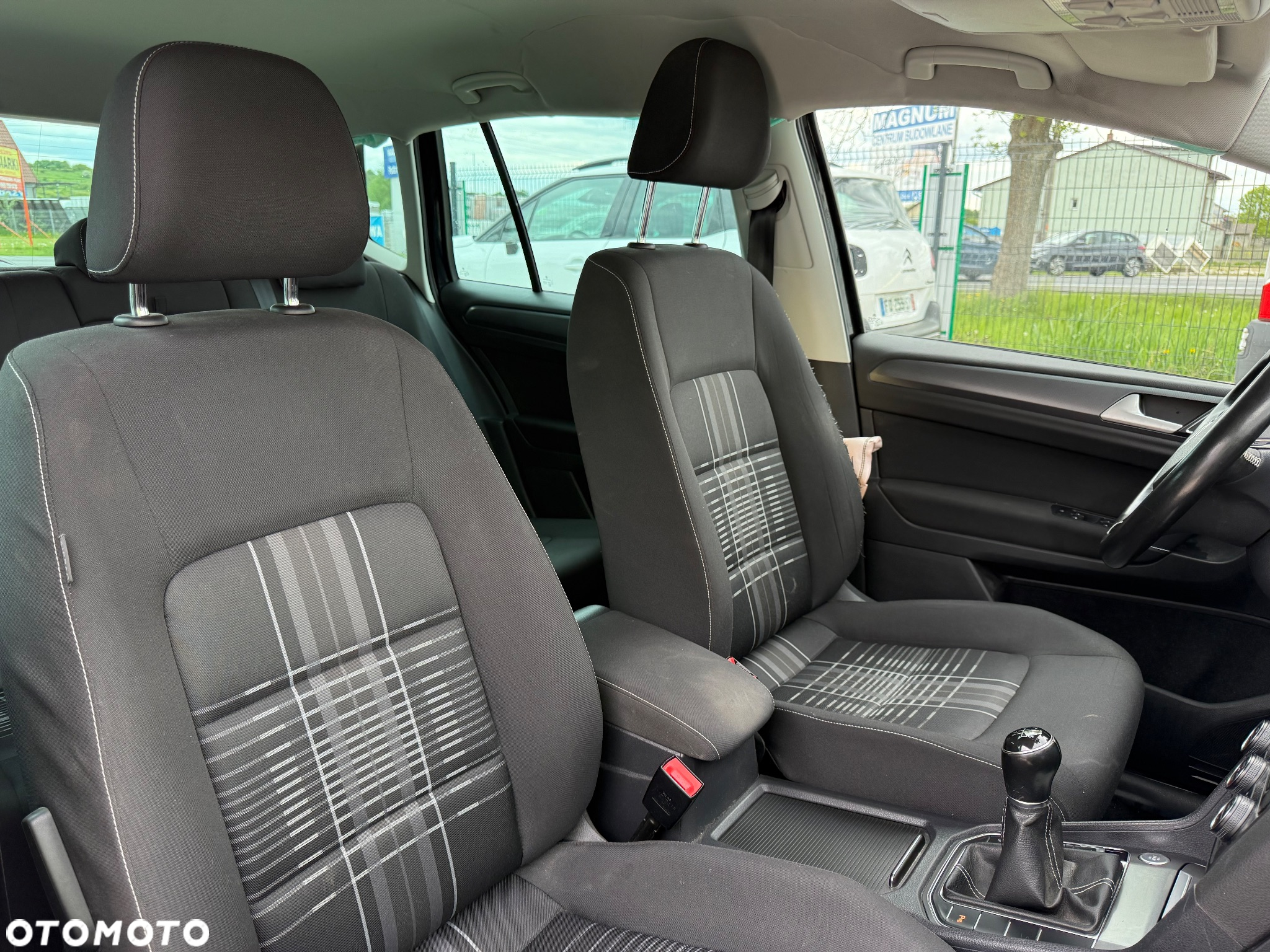 Volkswagen Golf Sportsvan 1.6 TDI BlueMotion Technology Lounge - 16