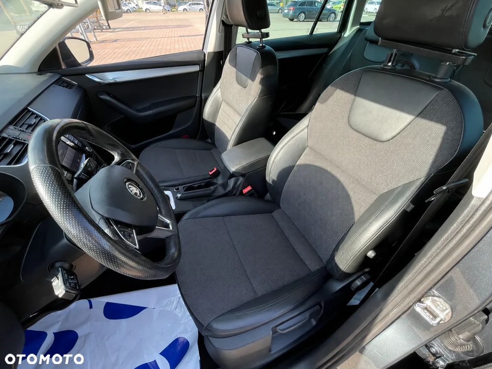 Skoda Octavia 2.0 TDI DSG Ambition - 10