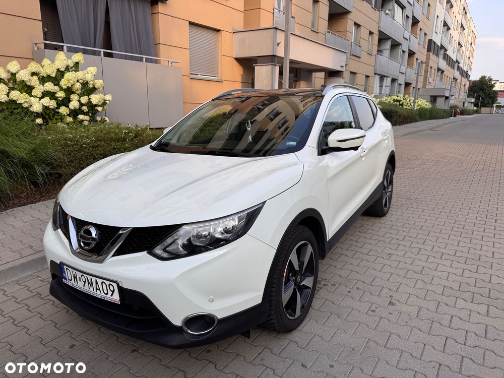 Nissan Qashqai 1.2 DIG-T N-Connecta Xtronic EU6 - 1