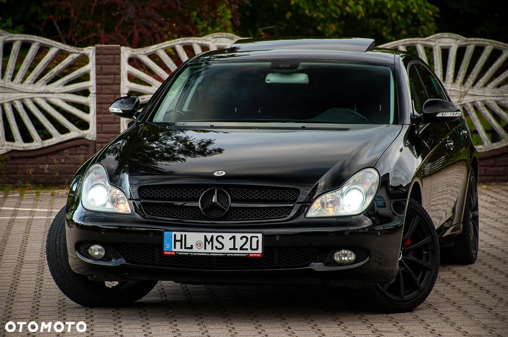 Mercedes-Benz CLS 500 - 21