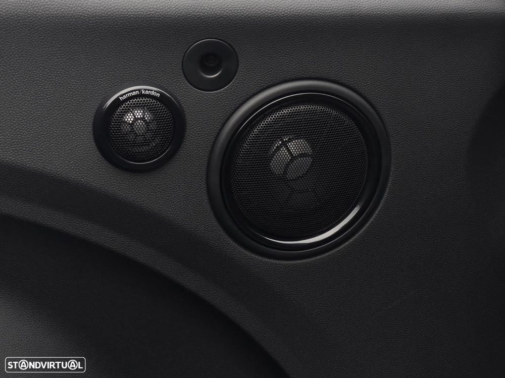 MINI Cabrio Cooper SE - 24