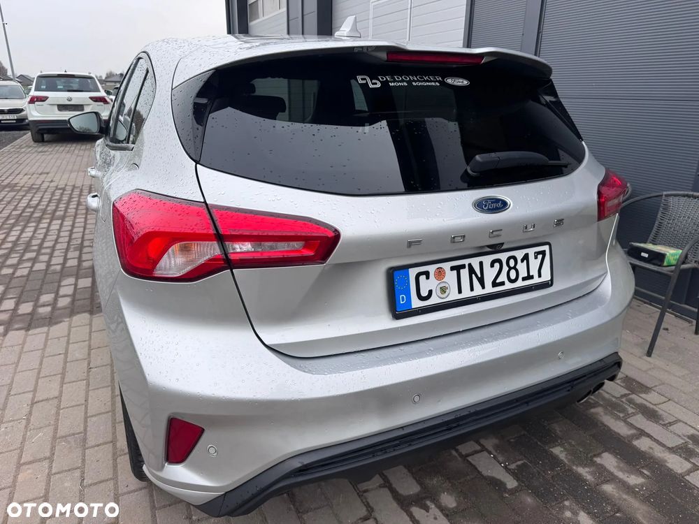Ford Focus 1.5 EcoBlue Start-Stopp-System ST-LINE X - 31