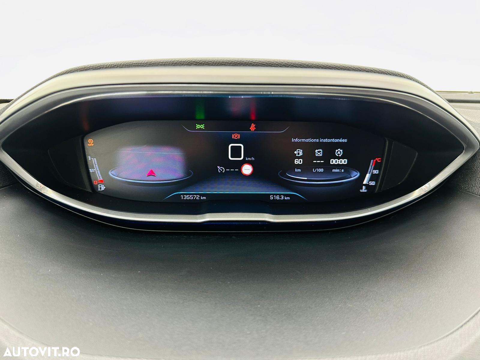 Peugeot 3008 PureTech 130 Stop & Start GPF Active Pack - 20