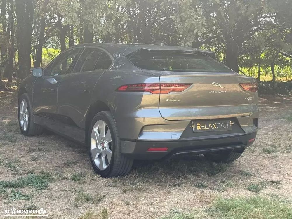 Jaguar I-Pace EV400 AWD R-DYNAMIC SE - 8