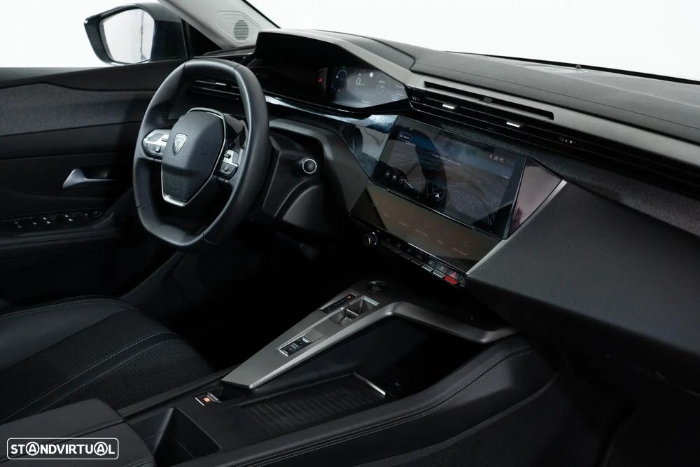 Peugeot 308 1.6 Hybrid Allure e-EAT8 - 32