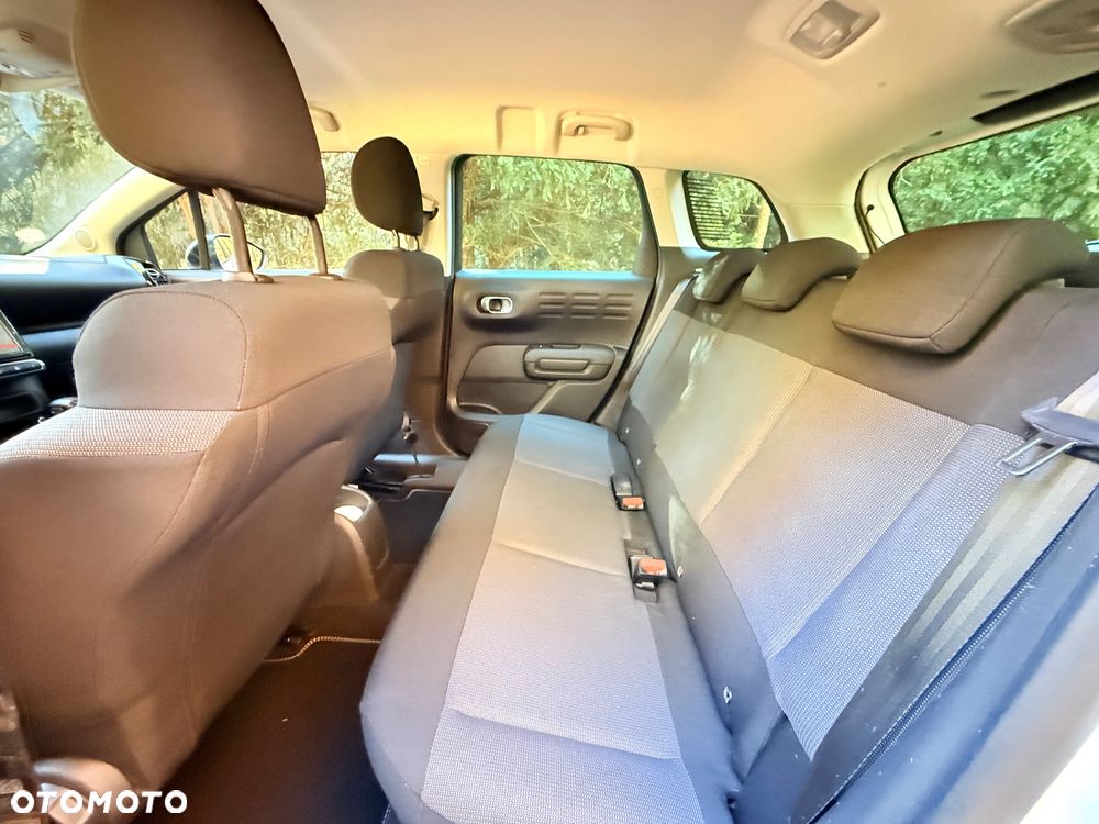 Citroën C3 Aircross BlueHDI 110 Stop & Start FEEL - 17