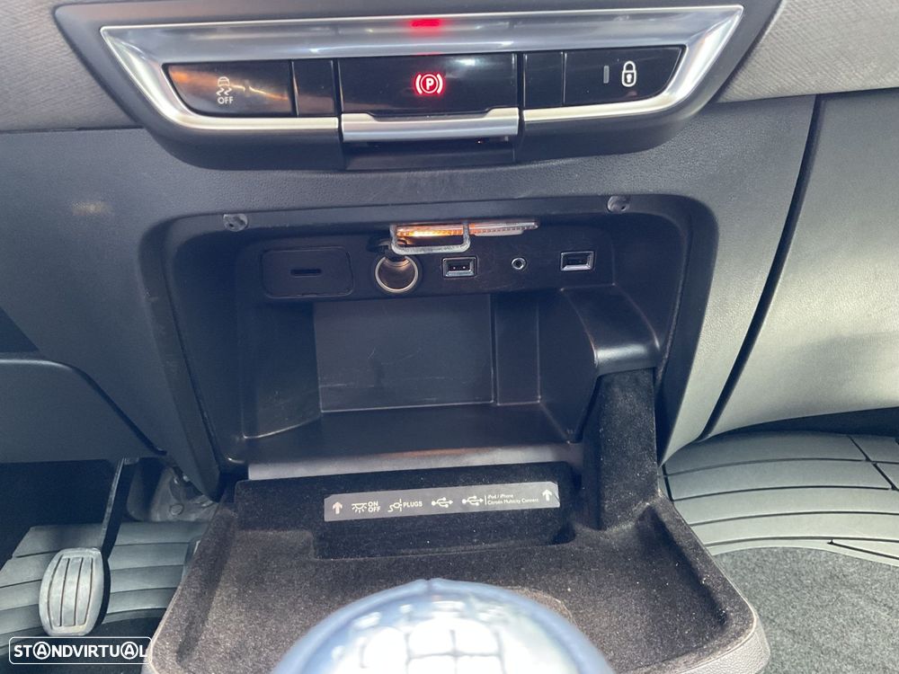 Citroën C4 Picasso 1.6 e-HDi Exclusive - 35