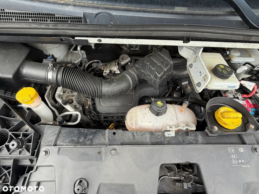 Renault Trafic - 15