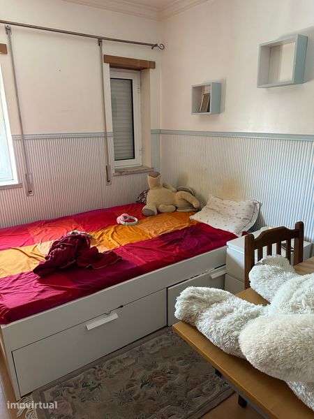 Aluga-se Apartamento T2 - Santa Marta do Pinhal - Grande imagem: 5/12