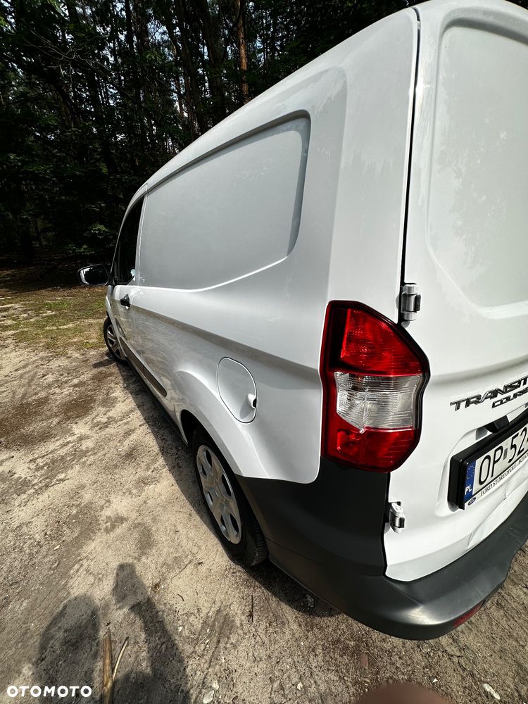 Ford Transit courier - 16