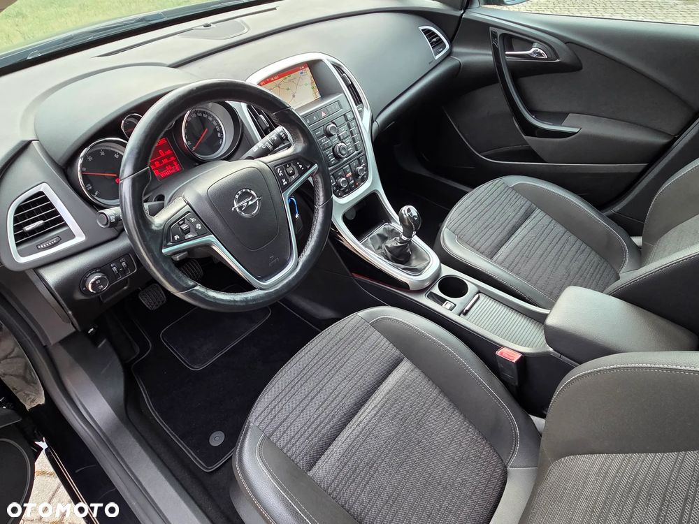 Opel Astra 1.6 D (CDTI) Start/Stop Innovation - 26