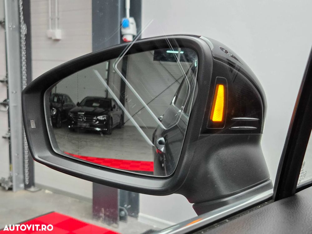 Volkswagen Tiguan 2.0 TDI SCR DSG IQ.DRIVE - 38