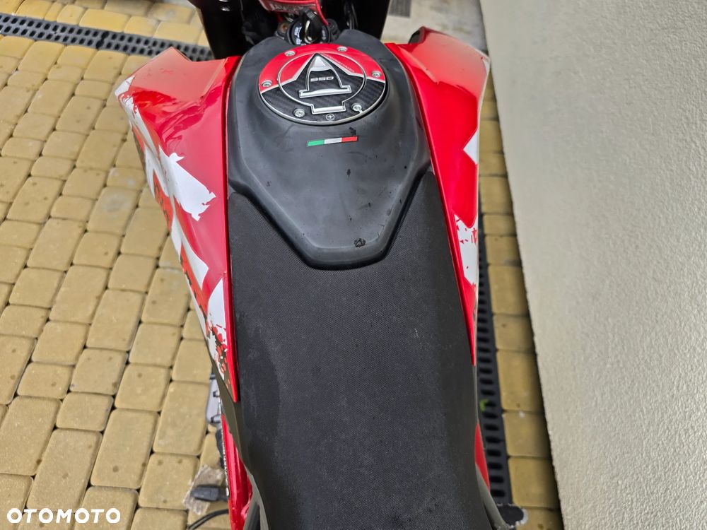 Ducati Hypermotard - 31