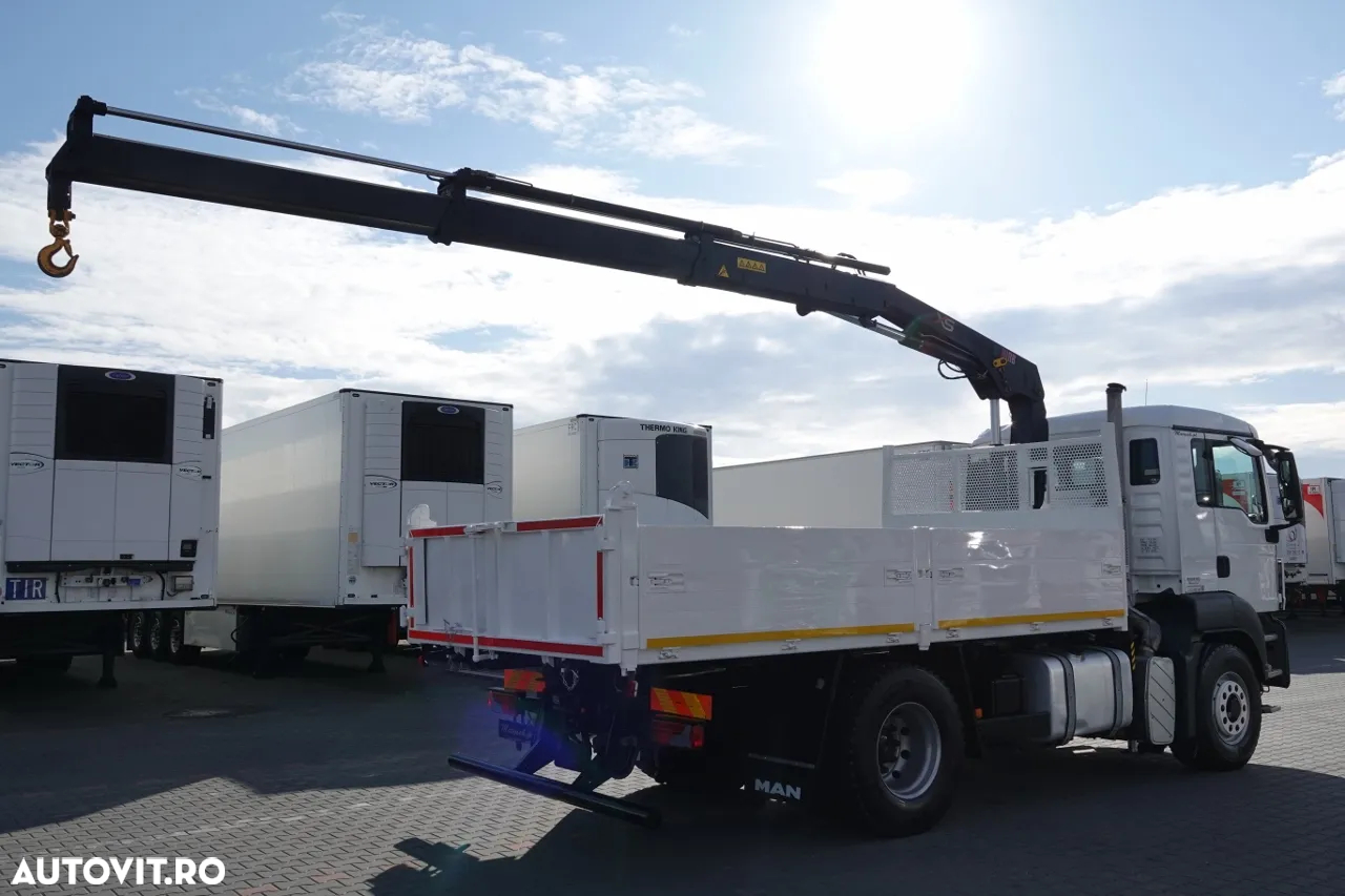 MAN TGS 18.400 / 4x4 / BASCULANTE - 4,7 M + HDS HIAB 111 inaltime: 7,4 m / MANUAL / PALET / RADIO CONTROL - 6