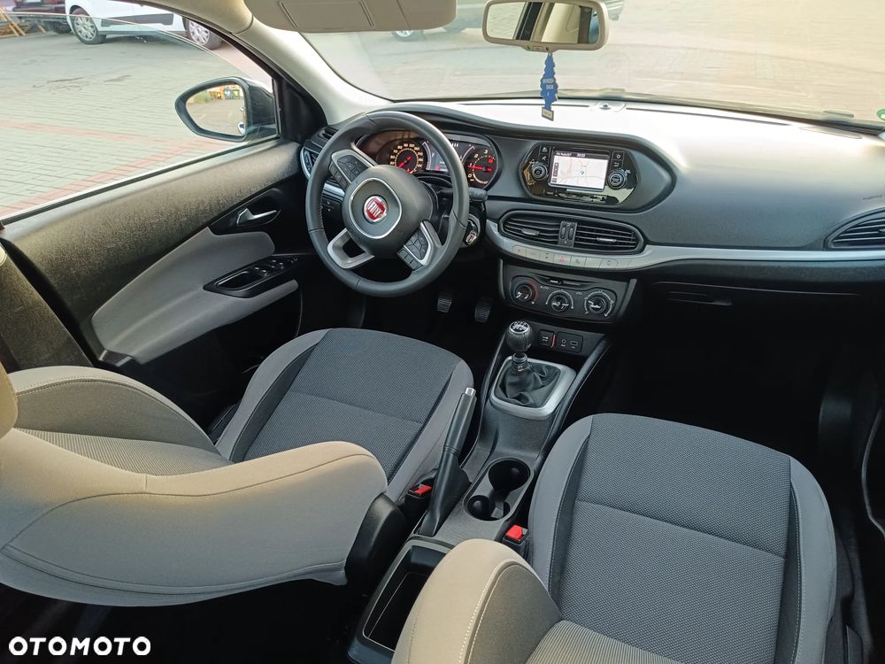 Fiat Tipo 1.6 MultiJet Easy - 24