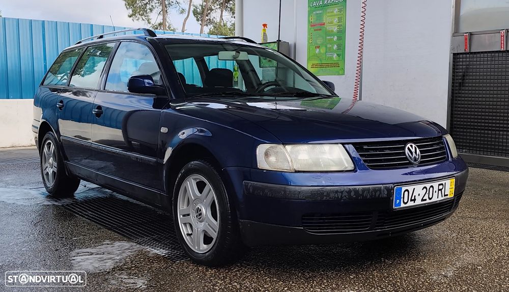 VW Passat Variant 1.9 TDi Trendline - 3