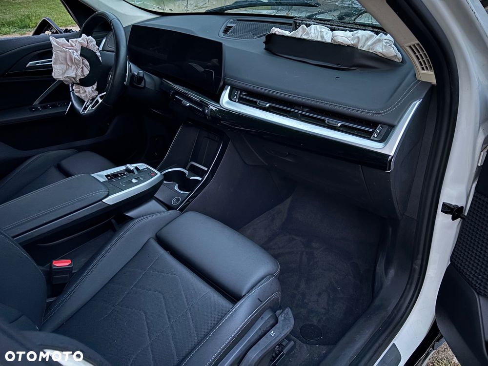 BMW X1 - 16