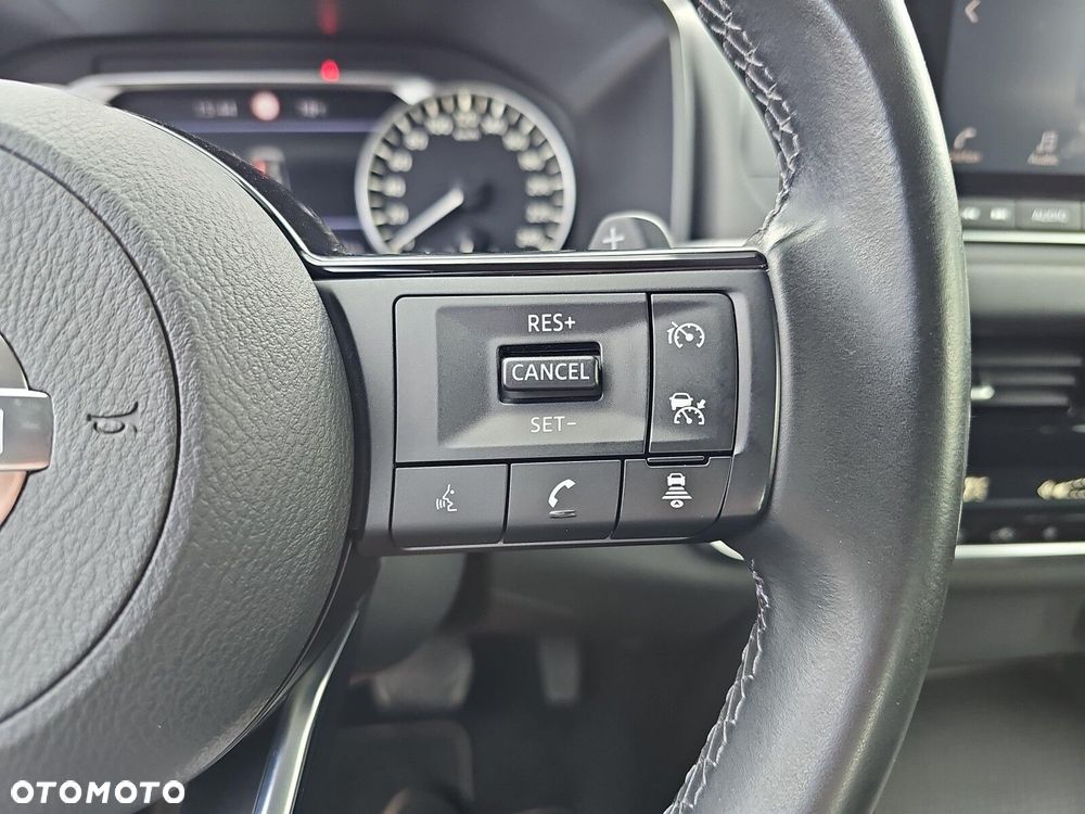 Nissan Qashqai - 18