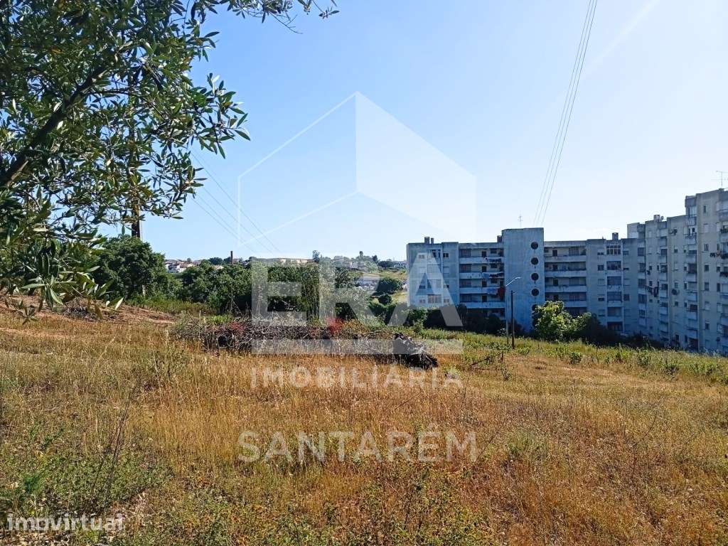 Lote de terreno em Santarém - Grande imagem: 2/5