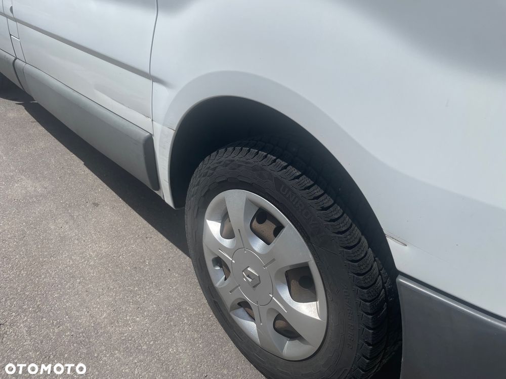 Renault Trafic - 11
