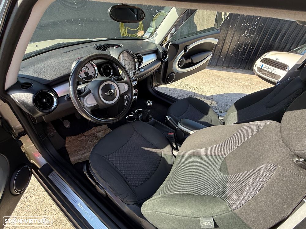 MINI Clubman Cooper D - 17