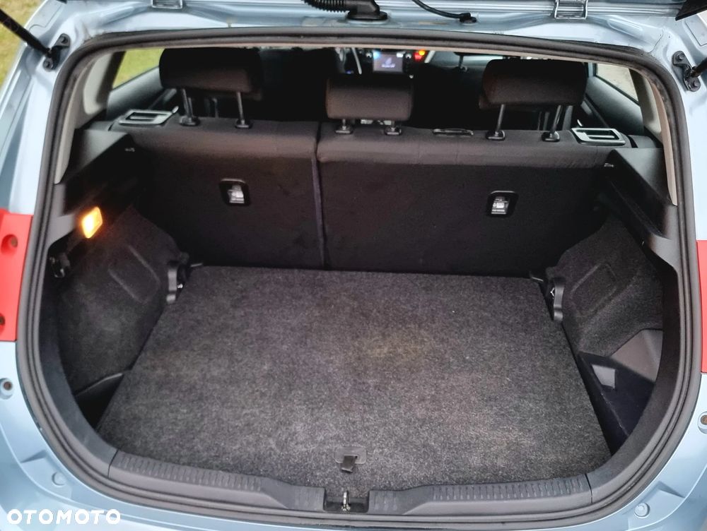 Toyota Auris 1.8 Hybrid Executive - 14