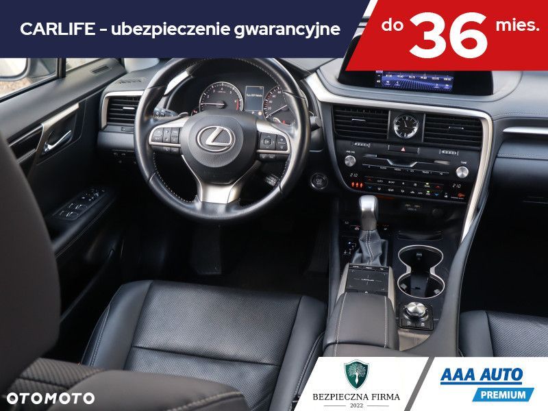 Lexus RX - 9