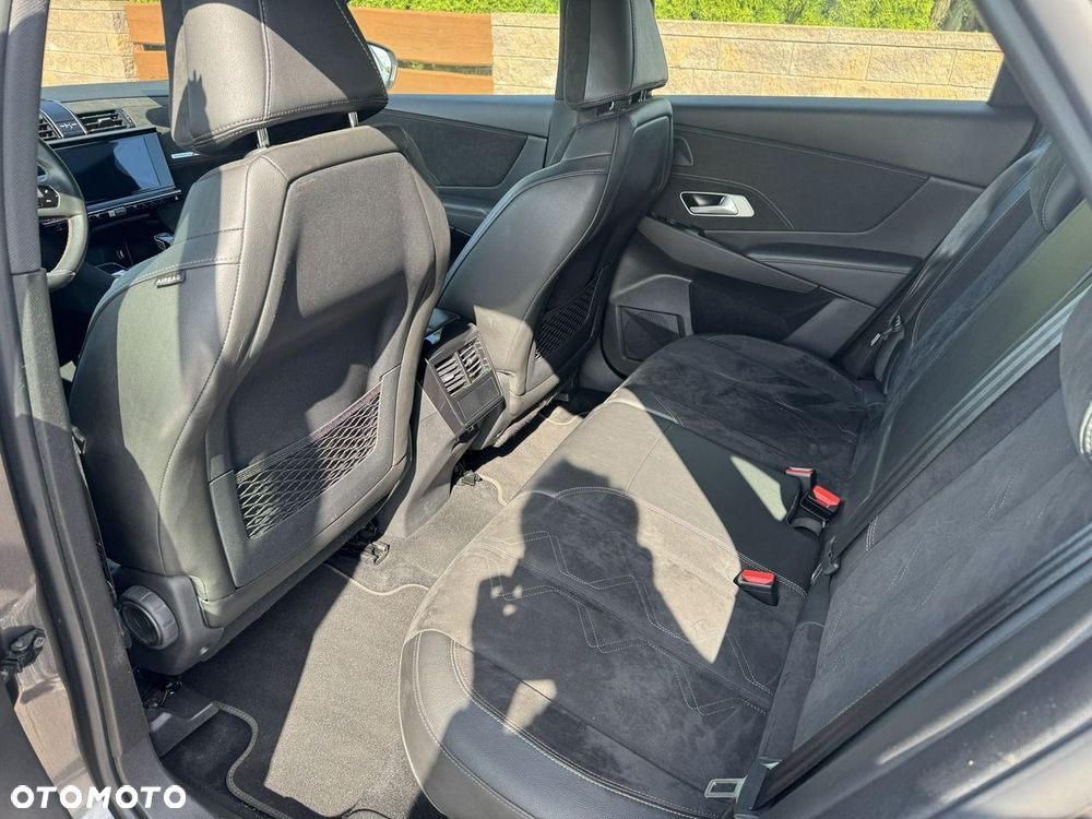 DS Automobiles DS 7 Crossback - 14