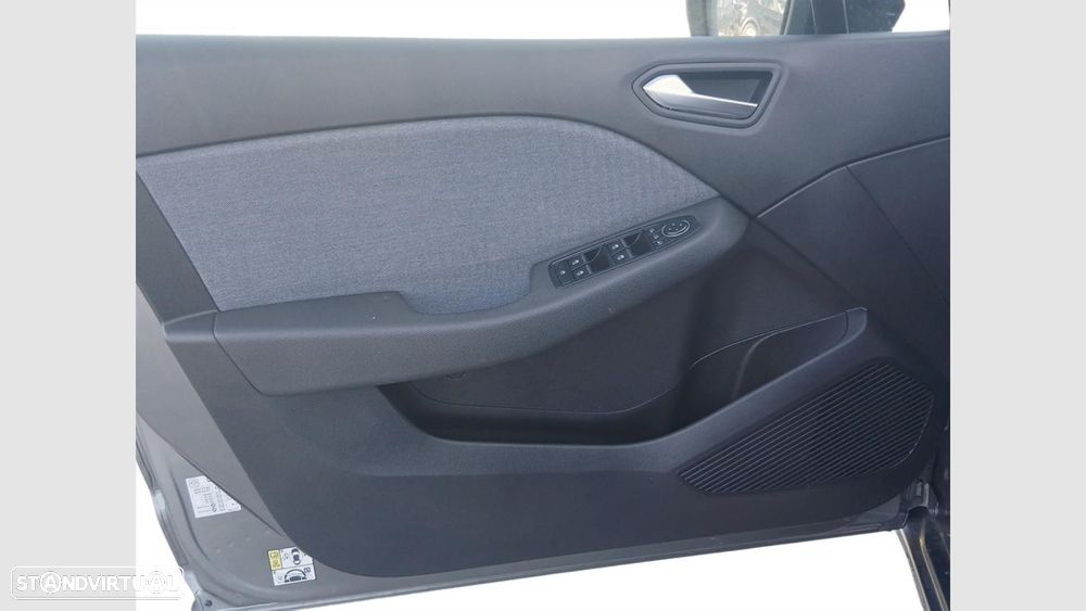 Renault Clio 1.0 TCe Techno Bi-Fuel - 12
