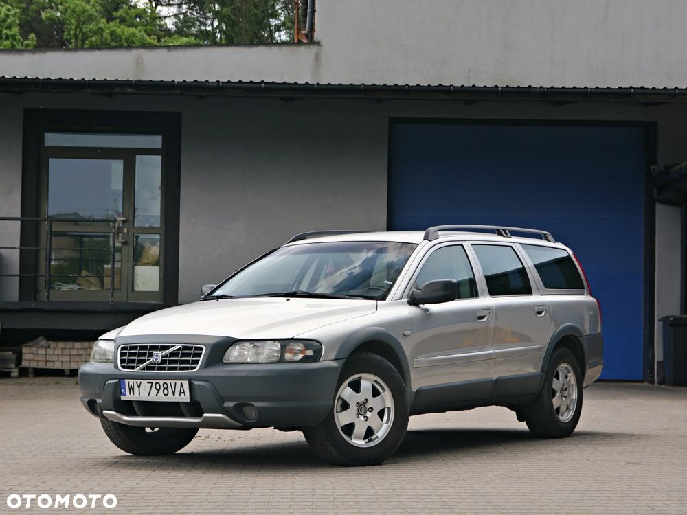 Volvo V70 2.4 D5 AWD - 1