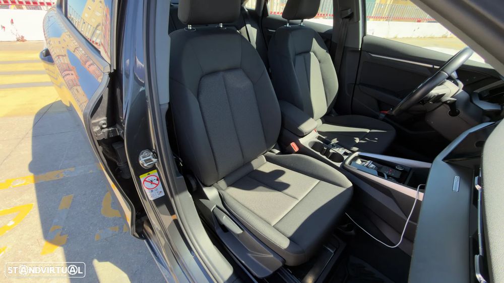 Audi A3 Limousine 30 TFSI Sport S tronic - 18