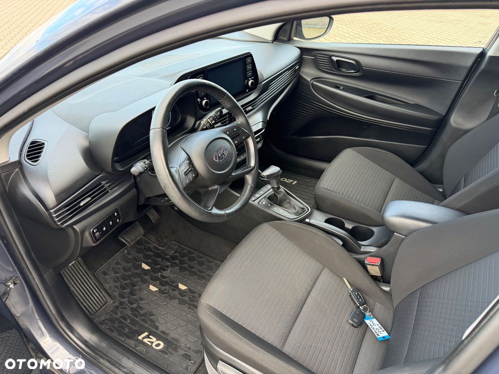 Hyundai i20 - 11