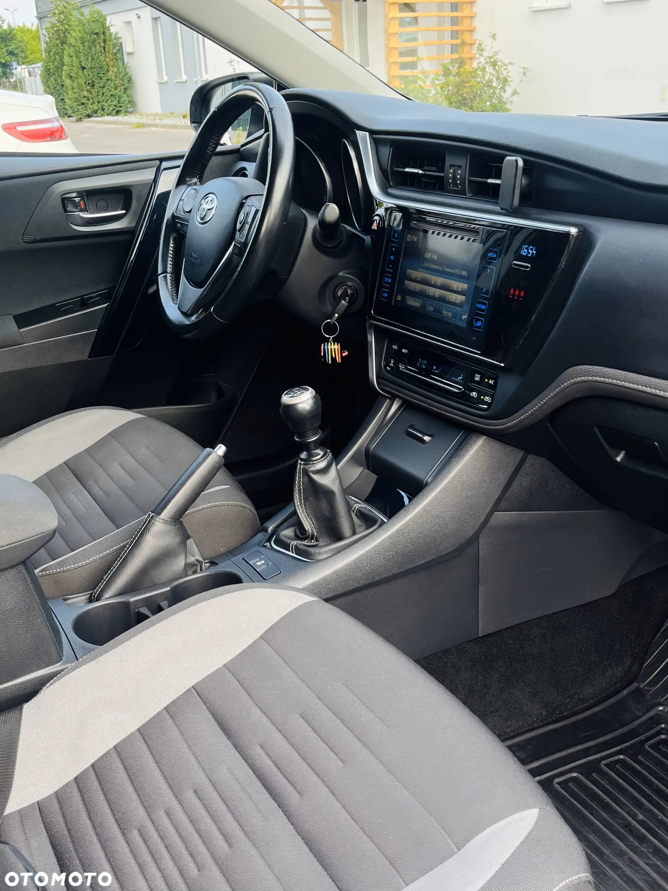 Toyota Auris 1.4 D-4D Dynamic - 10