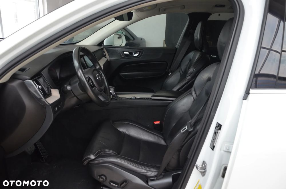 Volvo XC 60 T6 AWD Geartronic Inscription - 21