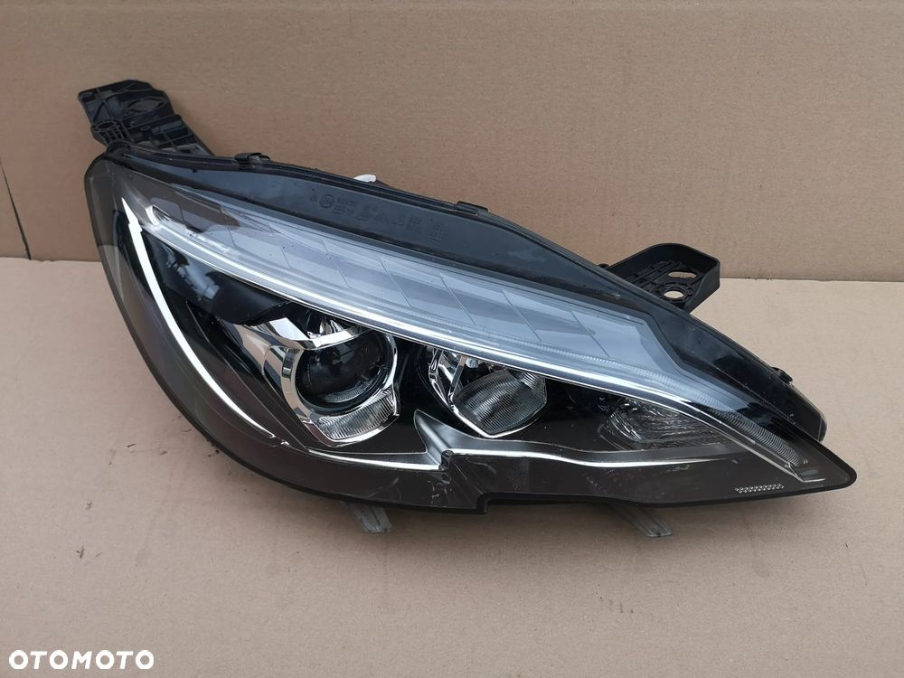 LAMPA REFLEKTOR PRAWA PEUGEOT 308 LIFT LED+SOCZEWKA od 2016 r - 1