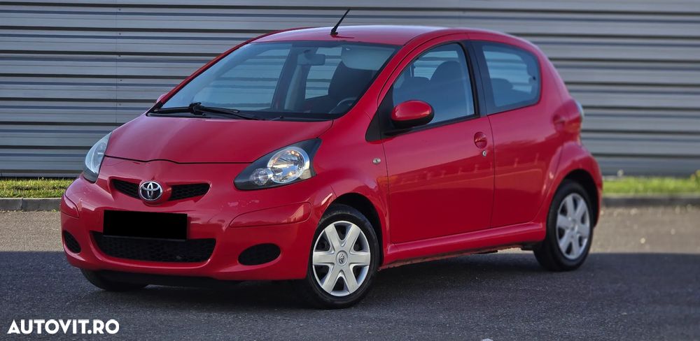 Toyota Aygo City - 2