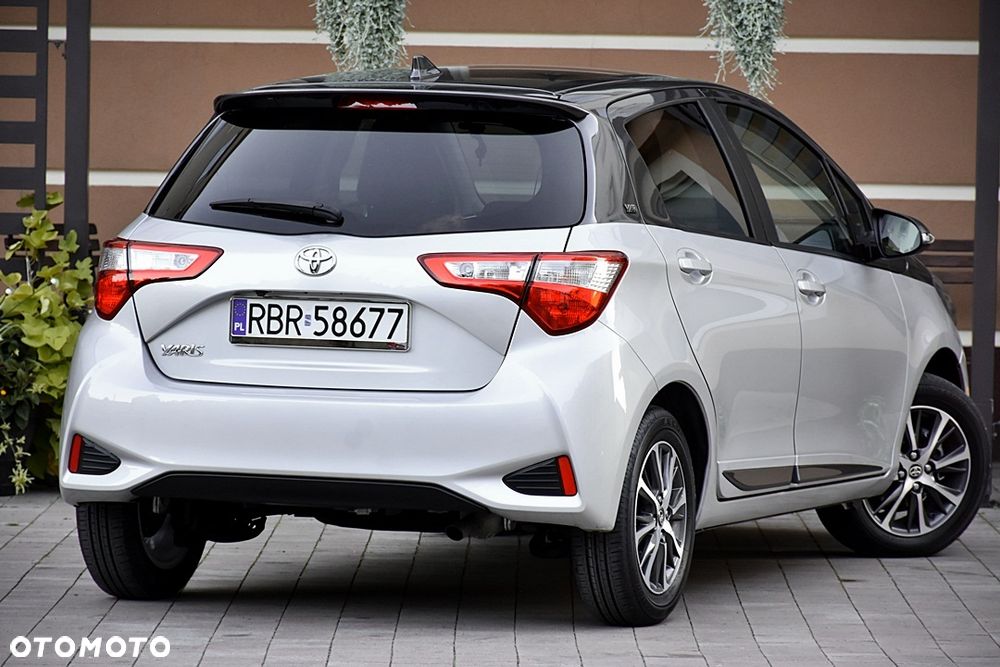 Toyota Yaris 1.5 20th Anniversary - 3