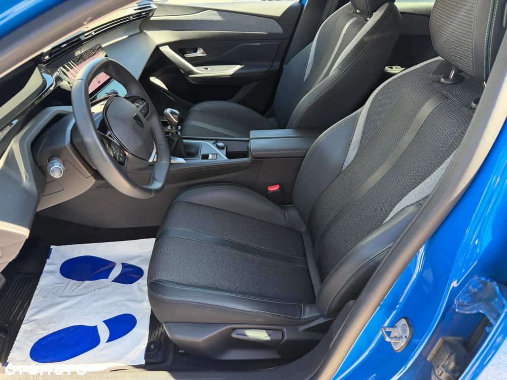 Peugeot 308 1.2 PureTech Allure Pack S&S - 10