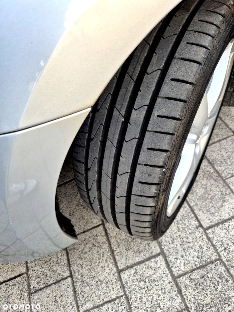 Volkswagen Polo - 32