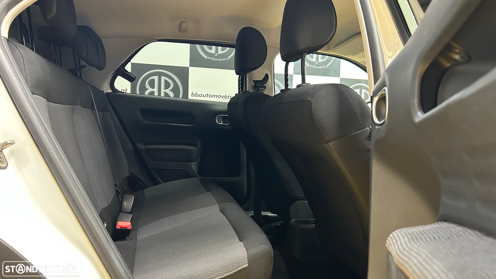 Citroën C4 Cactus PureTech 110 Stop&Start EAT6 Feel - 27