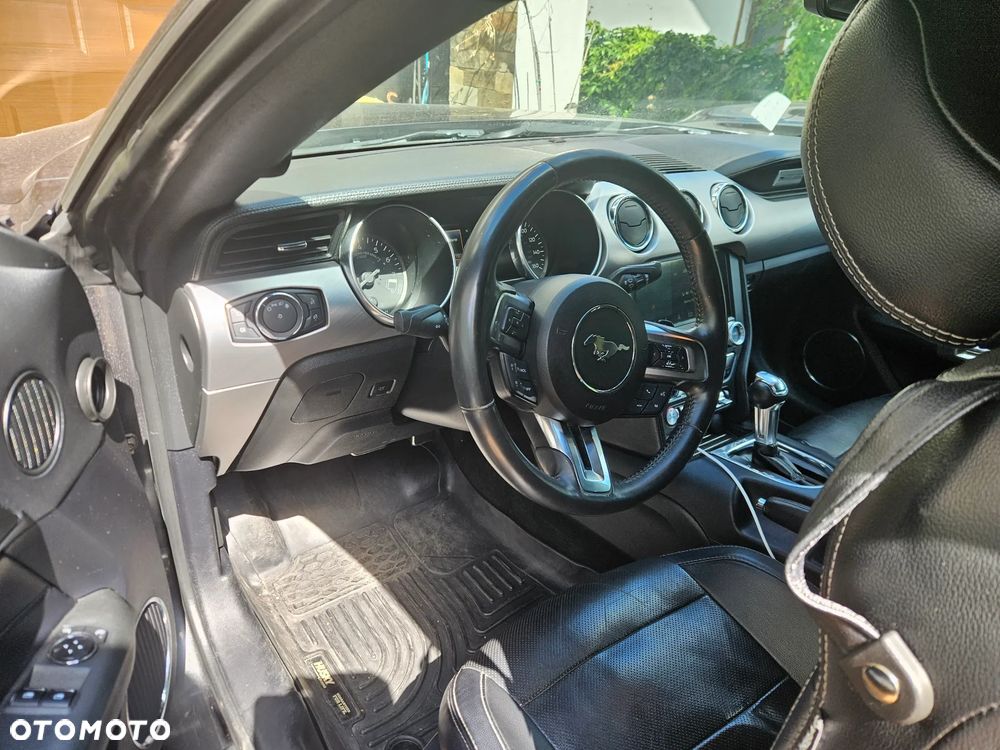 Ford Mustang 5.0 Ti-VCT V8 GT - 6