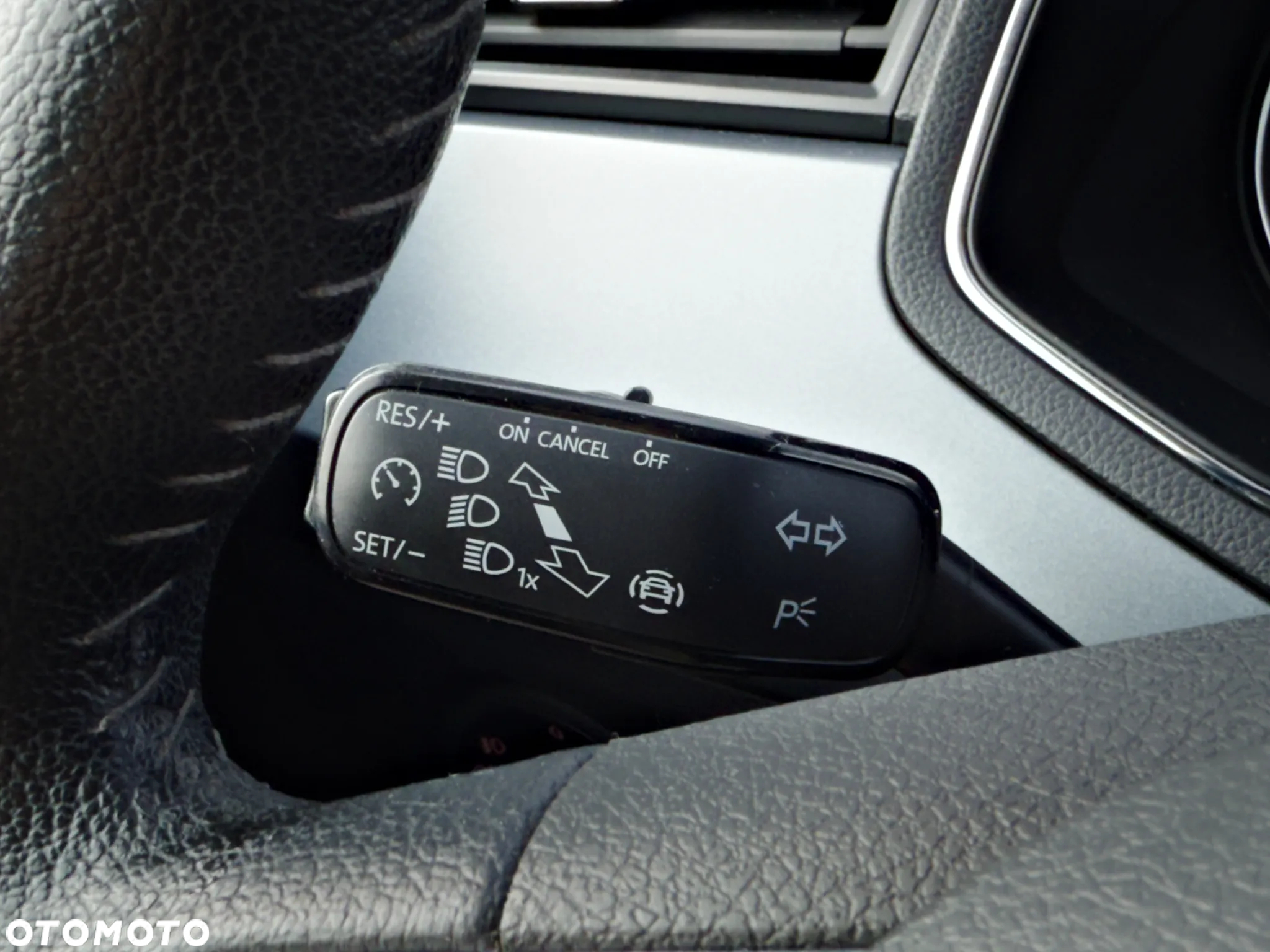 Seat Arona 1.0 TSI Full LED S&S - 23
