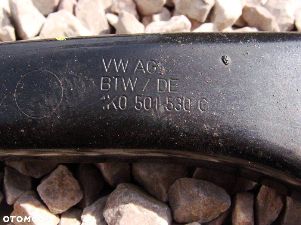 wahacz prawy tył golf v a3 1k0501530c !! - 2